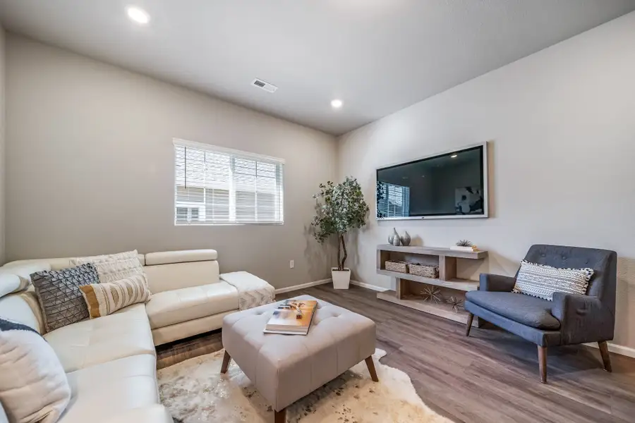 Furnished interior view inside a new home in The Reserve at Green Valley Ranch, Aurora (Image 9).