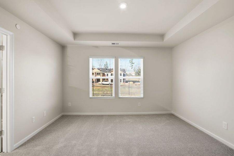 Spacious, unfurnished interior of a new home in Hedgecliff Townes, Kannapolis (Image 17).