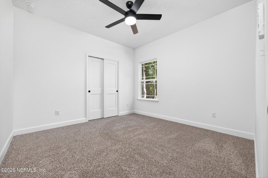 Spacious, unfurnished interior of a new home in , Keystone Heights (Image 14).