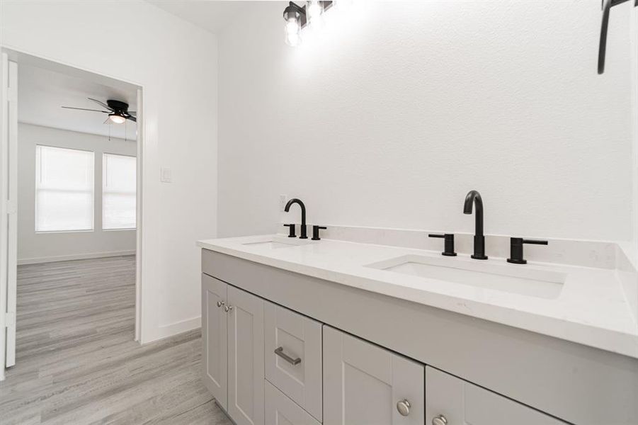 Furnished interior view inside a new home in , Dallas (Image 6).