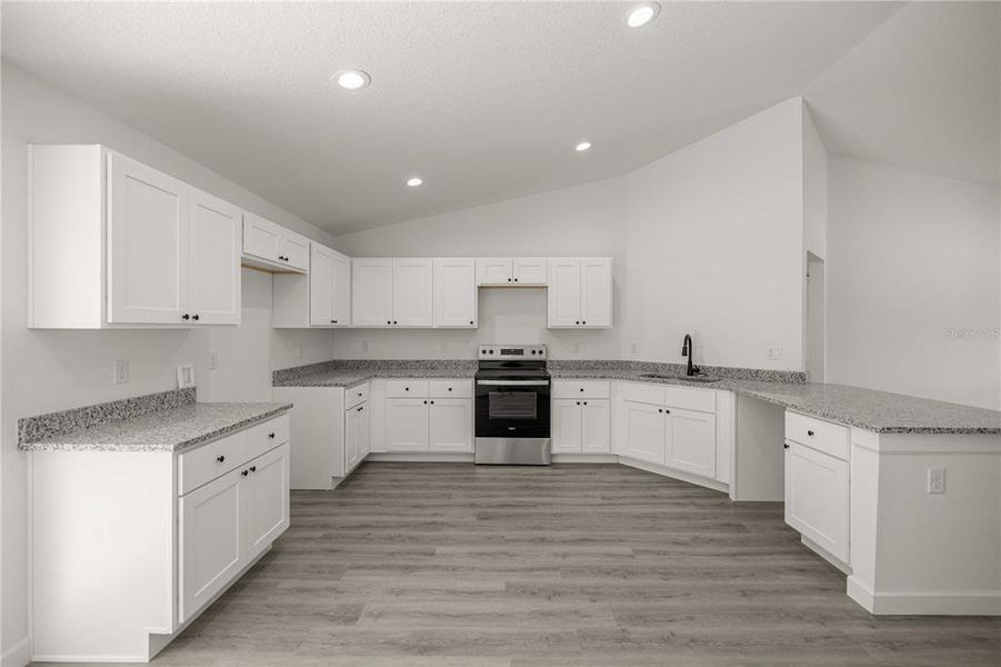 Furnished interior view inside a new home in , Dunnellon (Image 8).