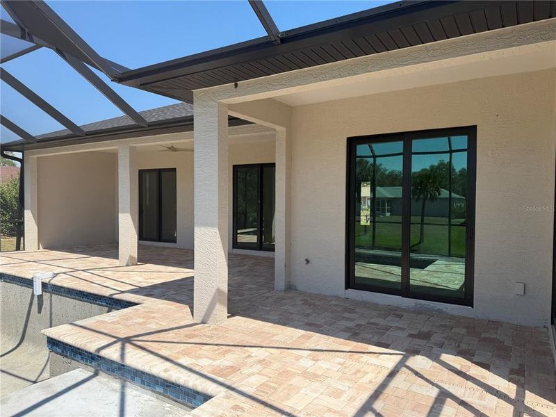 Exterior details and patio area of a home in , Port Charlotte (Image 7).