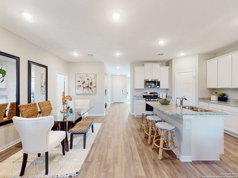 Furnished interior view inside a new home in Blue Ridge Ranch, San Antonio (Image 15). Furnished interior view inside a new home in Blue Ridge Ranch, San Antonio (Image 15).