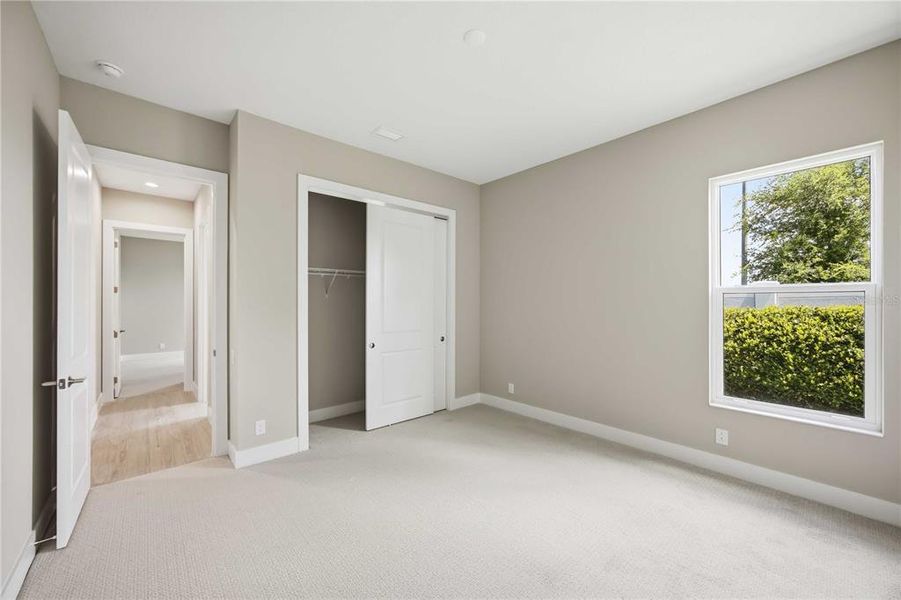 Spacious, unfurnished interior of a new home in Gran Place, Venice (Image 24).