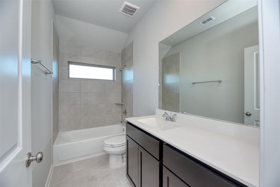 Furnished interior view inside a new home in Aldeana - Tejas Collection, Bonney (Image 6).