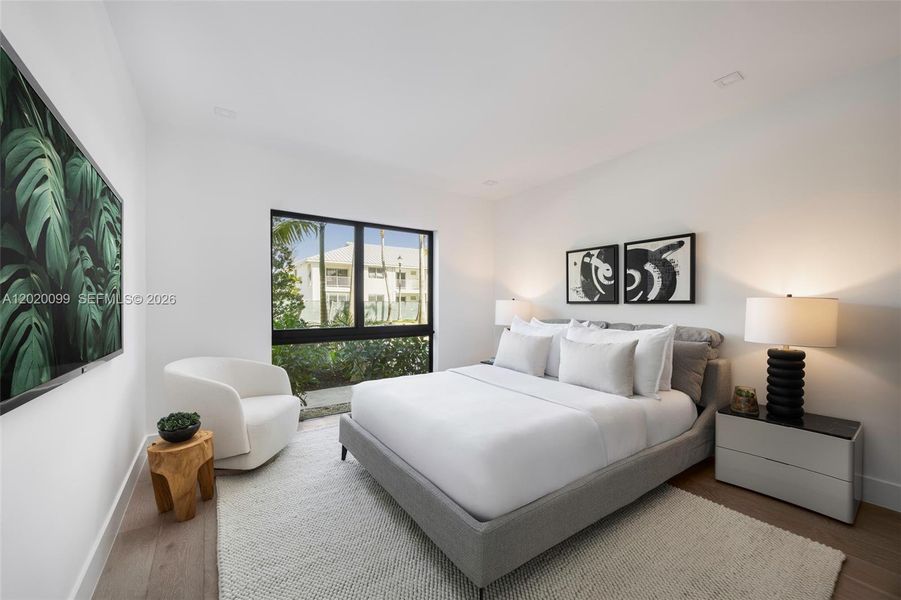 Furnished interior view inside a new home in , Key Biscayne (Image 21).