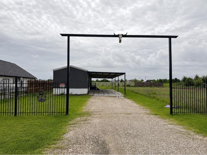 Community amenities in , Cleveland (Image 10).