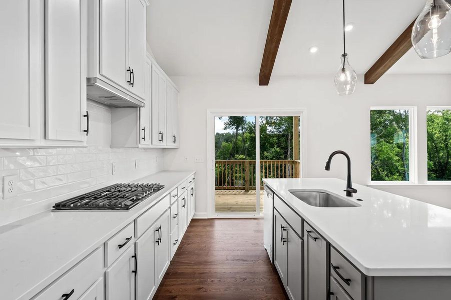 The Courtland C Kitchen