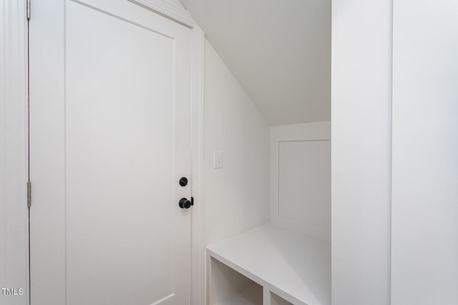 coleman-6069-jones-37 coleman-6069-jones-37