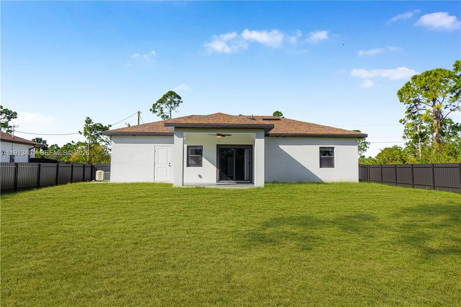 Exterior details and patio area of a home in , Lehigh Acres (Image 27).