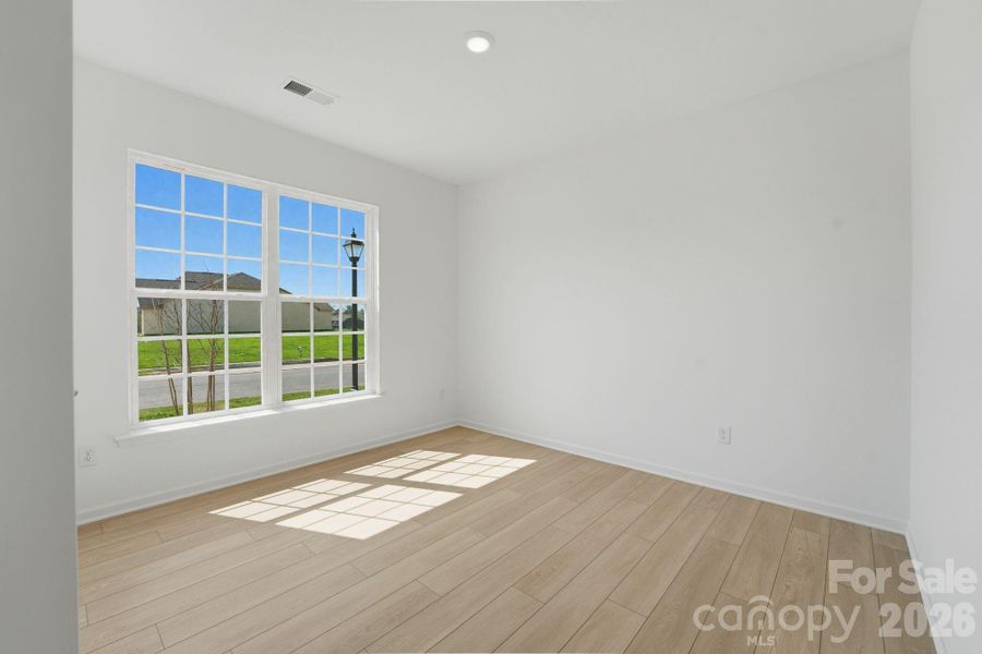 Spacious, unfurnished interior of a new home in Roselyn, Lancaster (Image 22).