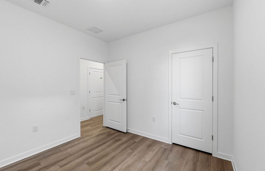 Spacious, unfurnished interior of a new home in Sun City Texas, Georgetown (Image 15). Spacious, unfurnished interior of a new home in Sun City Texas, Georgetown (Image 15).