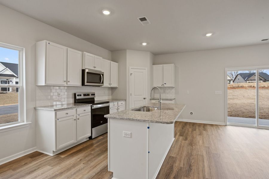 3br New Home in Woodruff, SC.  - Slide 12