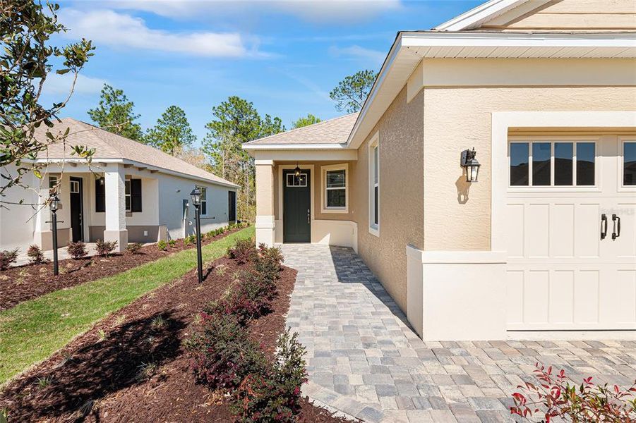 Exterior details and patio area of a home in , Ocala (Image 26).