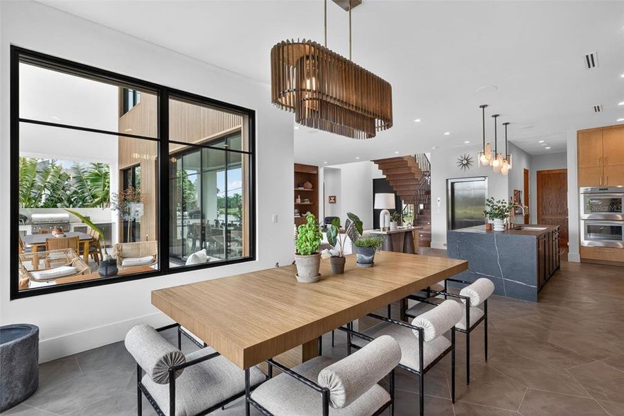 Furnished interior view inside a new home in , St. Petersburg (Image 38).