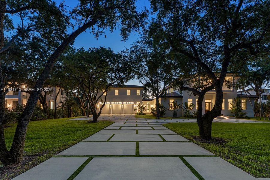 Community amenities in , Palmetto Bay (Image 35).