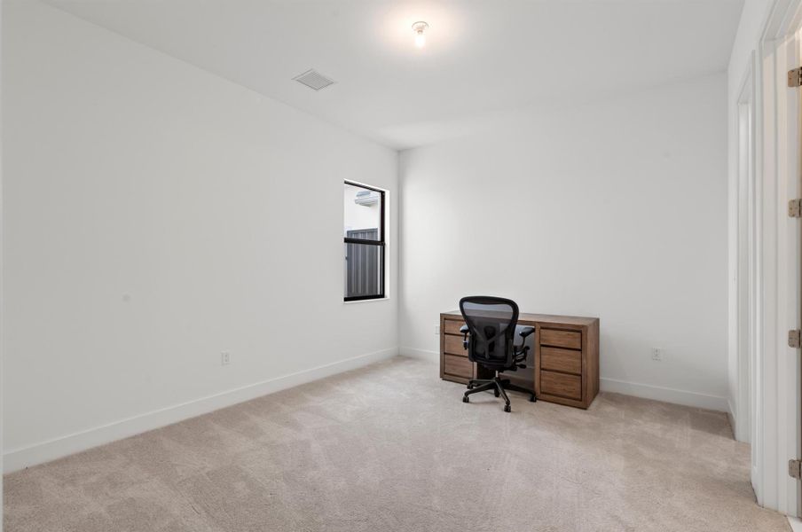 Image 47 of a home in . Image 47 of a home in .