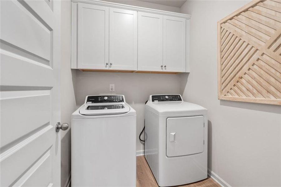 Close-up of interior finishes inside a home in Summerfield Place, Carrollton (Image 20).