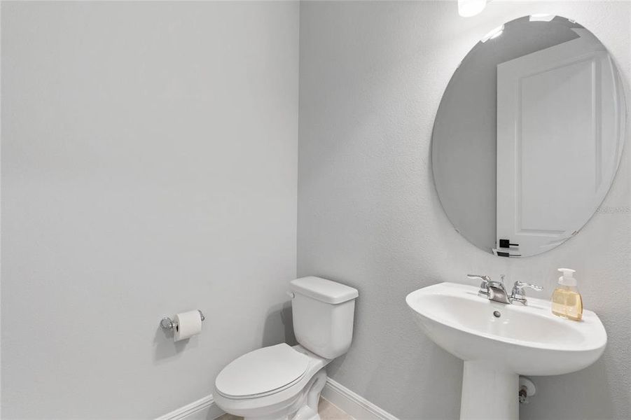 Furnished interior view inside a new home in Hills of Minneola, Minneola (Image 8).