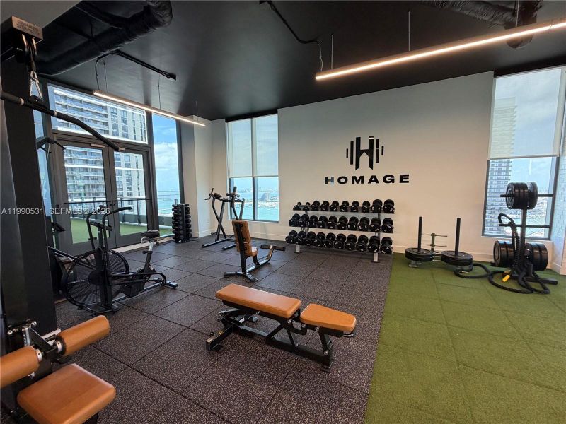 Community amenities in , Miami (Image 35).