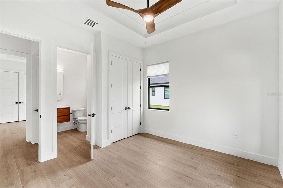 Spacious, unfurnished interior of a new home in , Cocoa (Image 20).