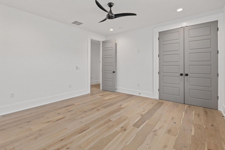 Spacious, unfurnished interior of a new home in , Johns Island (Image 26).