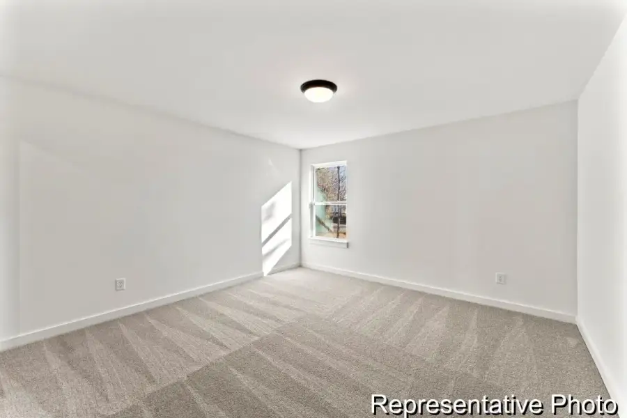 Spacious, unfurnished interior of a new home in Streamside, Red Cross (Image 19).