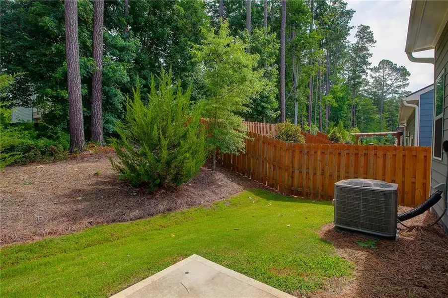 Exterior details and patio area of a home in , Acworth (Image 3).