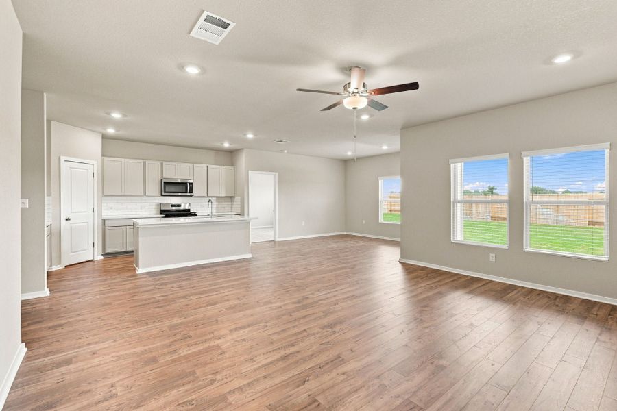 1,956sf New Home in Cedar Creek, TX.  - Slide 18