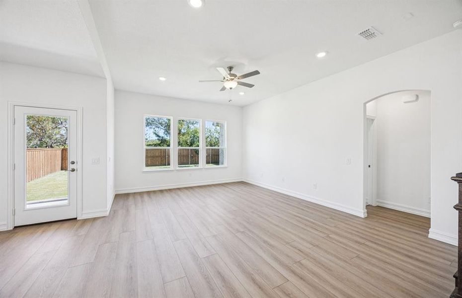 Bright and inviting gathering room perfect for entertaining Bright and inviting gathering room perfect for entertaining