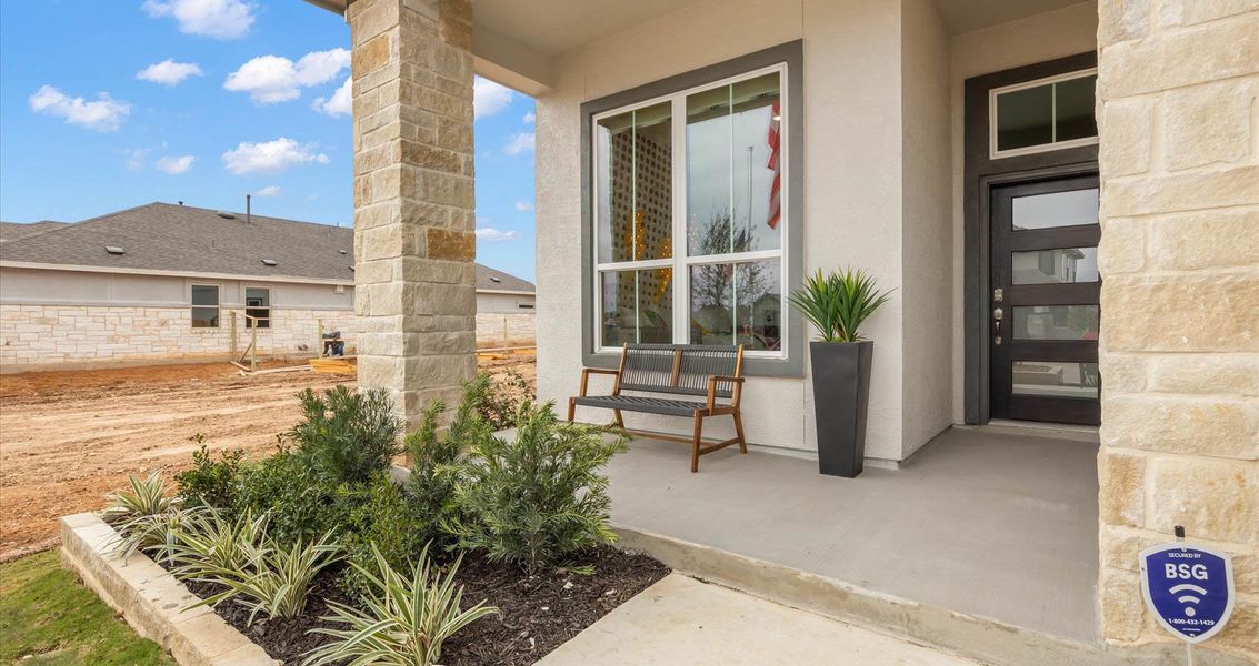 Exterior details and patio area of a home in Meyer Ranch, New Braunfels (Image 3).
