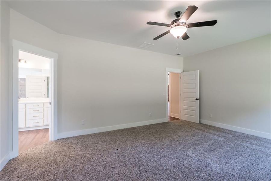 Spacious, unfurnished interior of a new home in , Social Circle (Image 26).