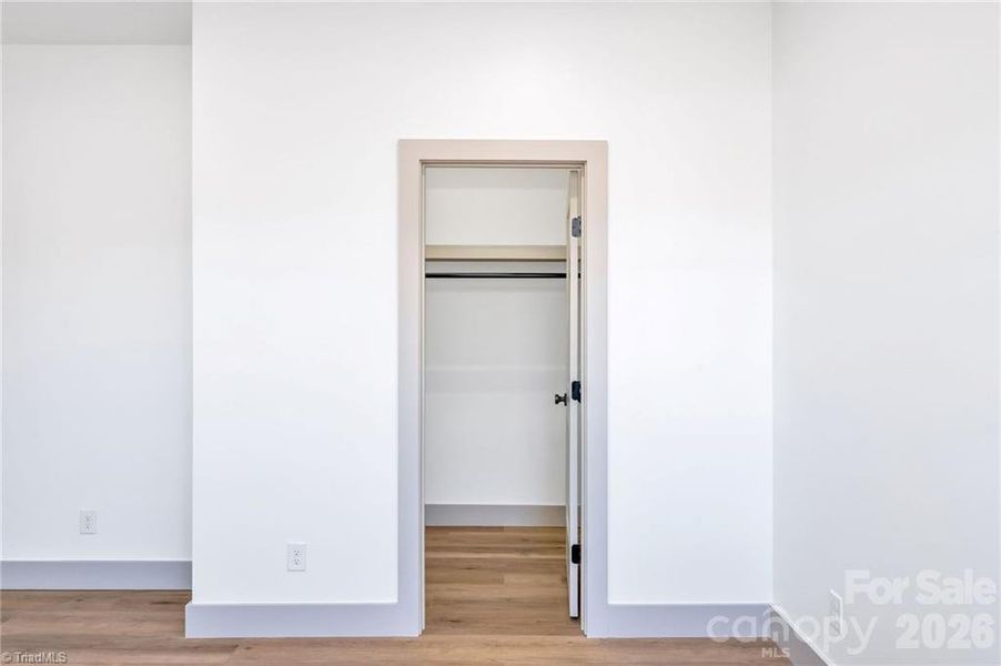 Spacious, unfurnished interior of a new home in , Hickory (Image 34).