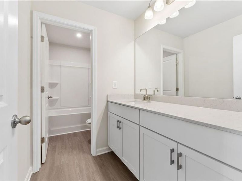 Furnished interior view inside a new home in Riverwood, Dallas (Image 11).