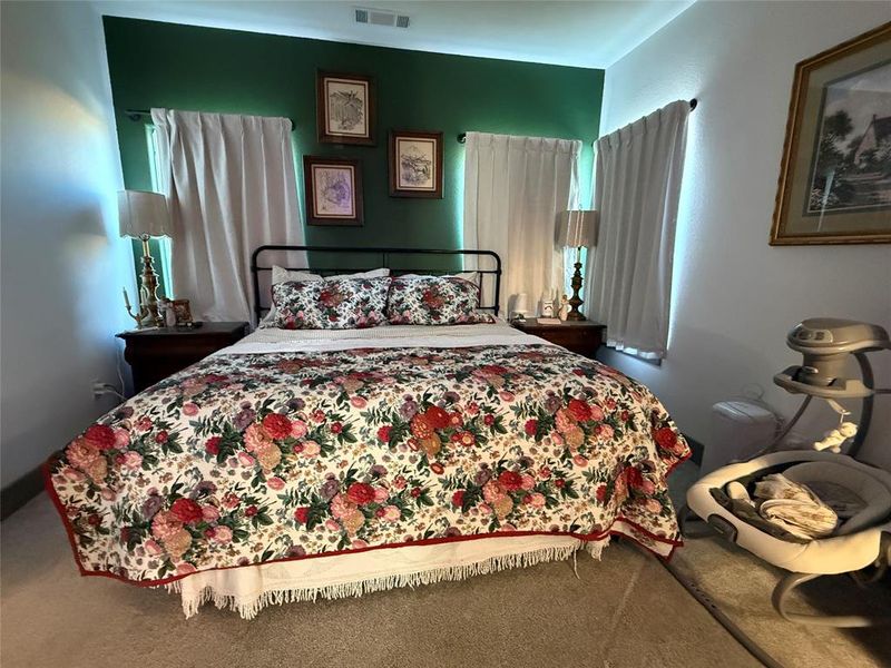 Furnished interior view inside a new home in , Tolar (Image 12).