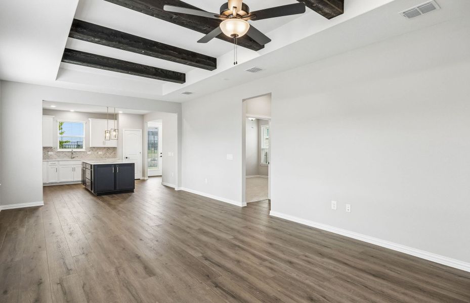 Spacious, unfurnished interior of a new home in Del Webb at Legacy Hills, Celina (Image 22).