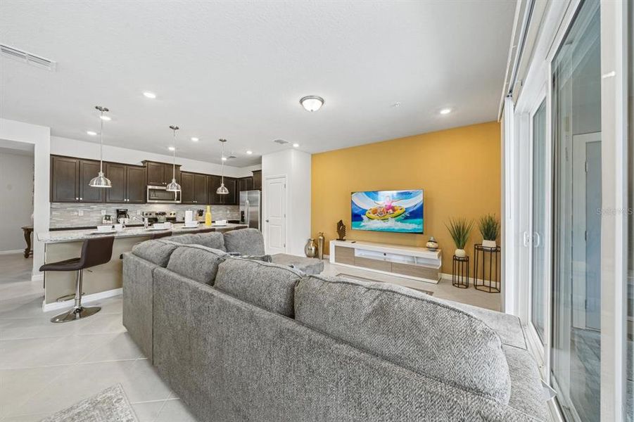 Furnished interior view inside a new home in , Clermont (Image 18). Furnished interior view inside a new home in , Clermont (Image 18).