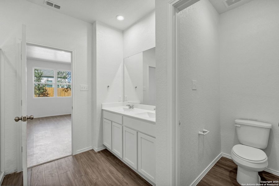 Furnished interior view inside a new home in Blue Ridge Ranch, San Antonio (Image 4).