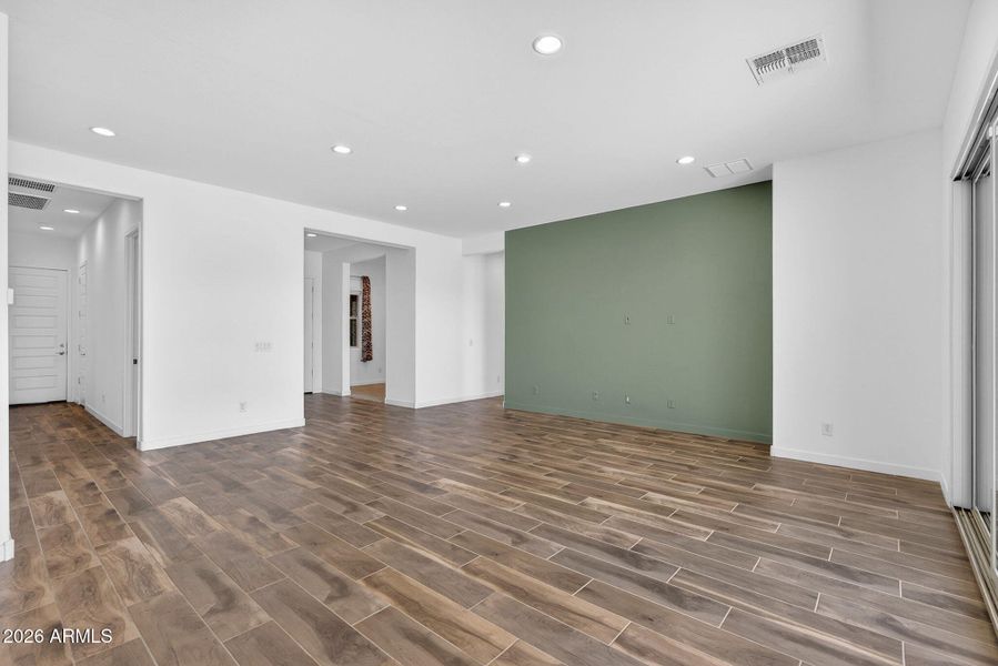 9-web-or-mls-065E Terrel St 9-web-or-mls-065E Terrel St