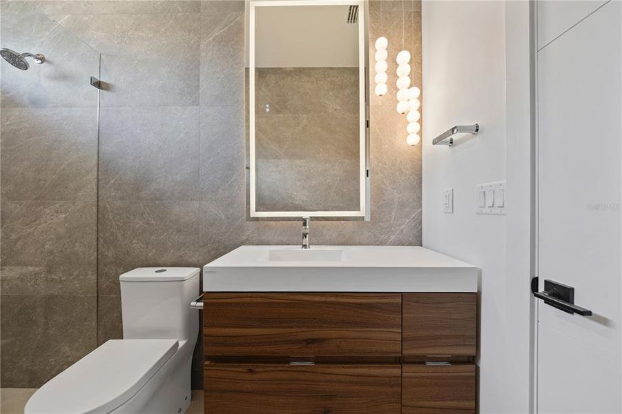 Furnished interior view inside a new home in , St. Petersburg (Image 25).