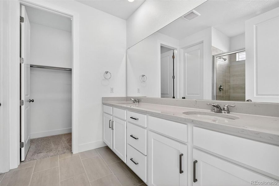 17136 W 92nd Loop ~ Ready Now