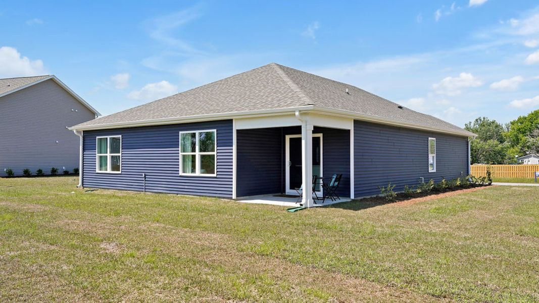 Exterior details and patio area of a home in Driftwood, Richlands (Image 3).
