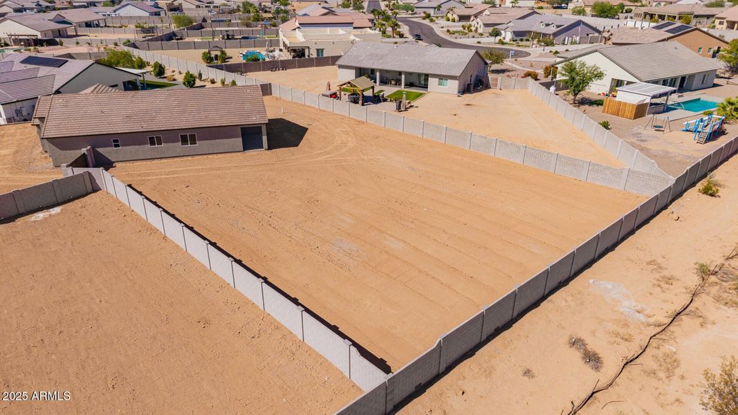 15 - Loma Drone 15 - Loma Drone