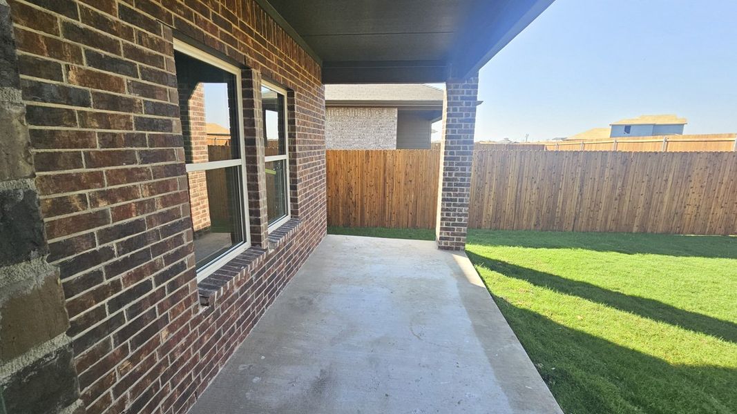 Representative exterior details of a home built from the NICOLE by D.R. Horton in Northspur, Forney (Image 3). Representative exterior details of a home built from the NICOLE by D.R. Horton in Northspur, Forney (Image 3).