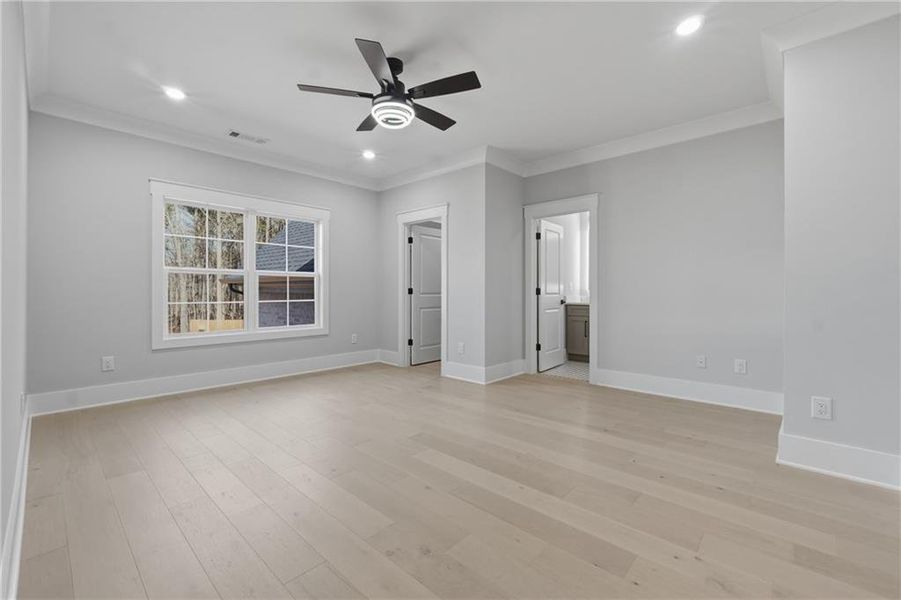 Spacious, unfurnished interior of a new home in , Lawrenceville (Image 35).