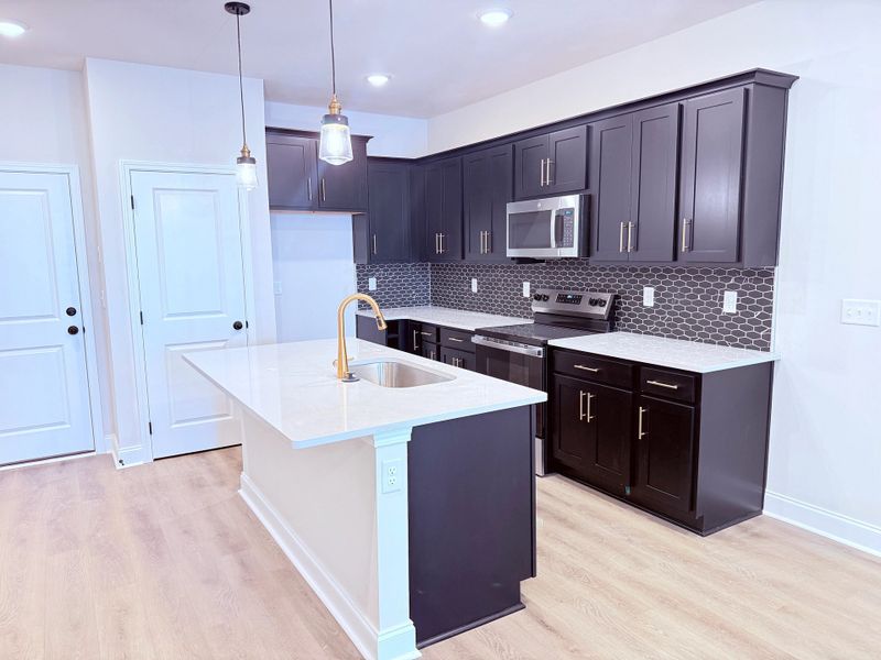 Kitchen featuring AW Collection® Noir