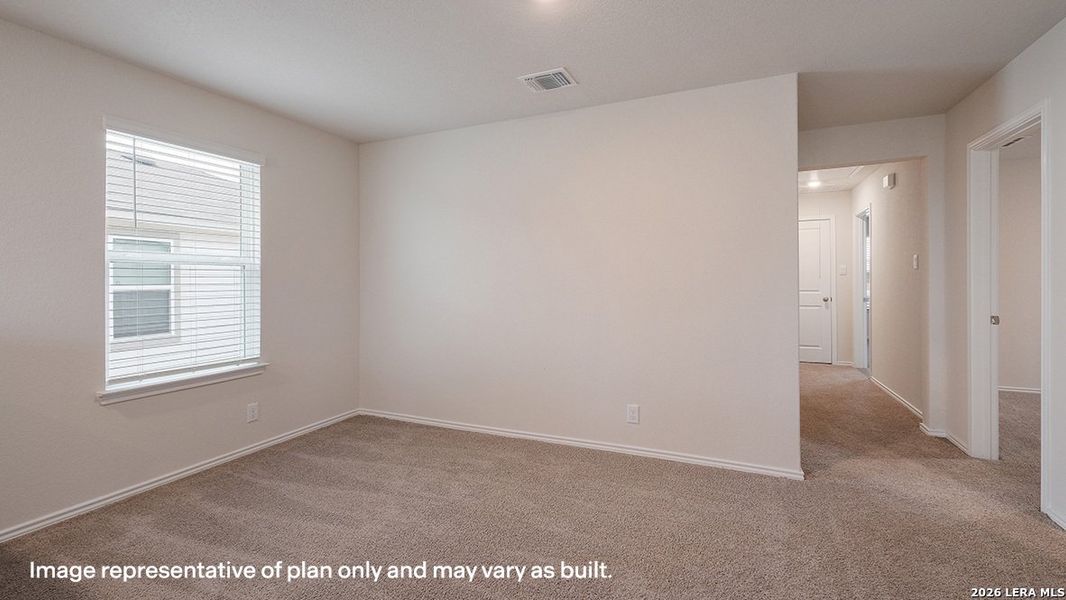 Spacious, unfurnished interior of a new home in Solana Ridge, San Antonio (Image 20).