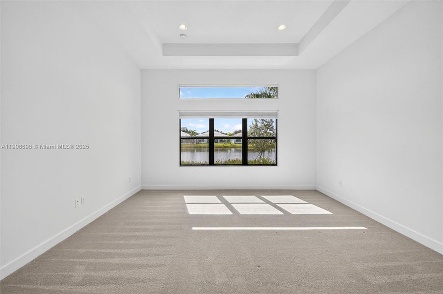 Spacious, unfurnished interior of a new home in , Boynton Beach (Image 24).