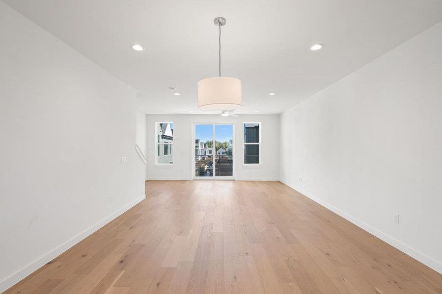 Images are for illustrative purposes only. Photos reflect a similar floor plan and are intended to convey the overall look and feel of the interiors. Images are for illustrative purposes only. Photos reflect a similar floor plan and are intended to convey the overall look and feel of the interiors.