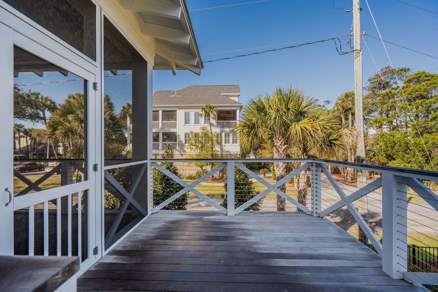 Exterior details and patio area of a home in , Folly Beach (Image 39).